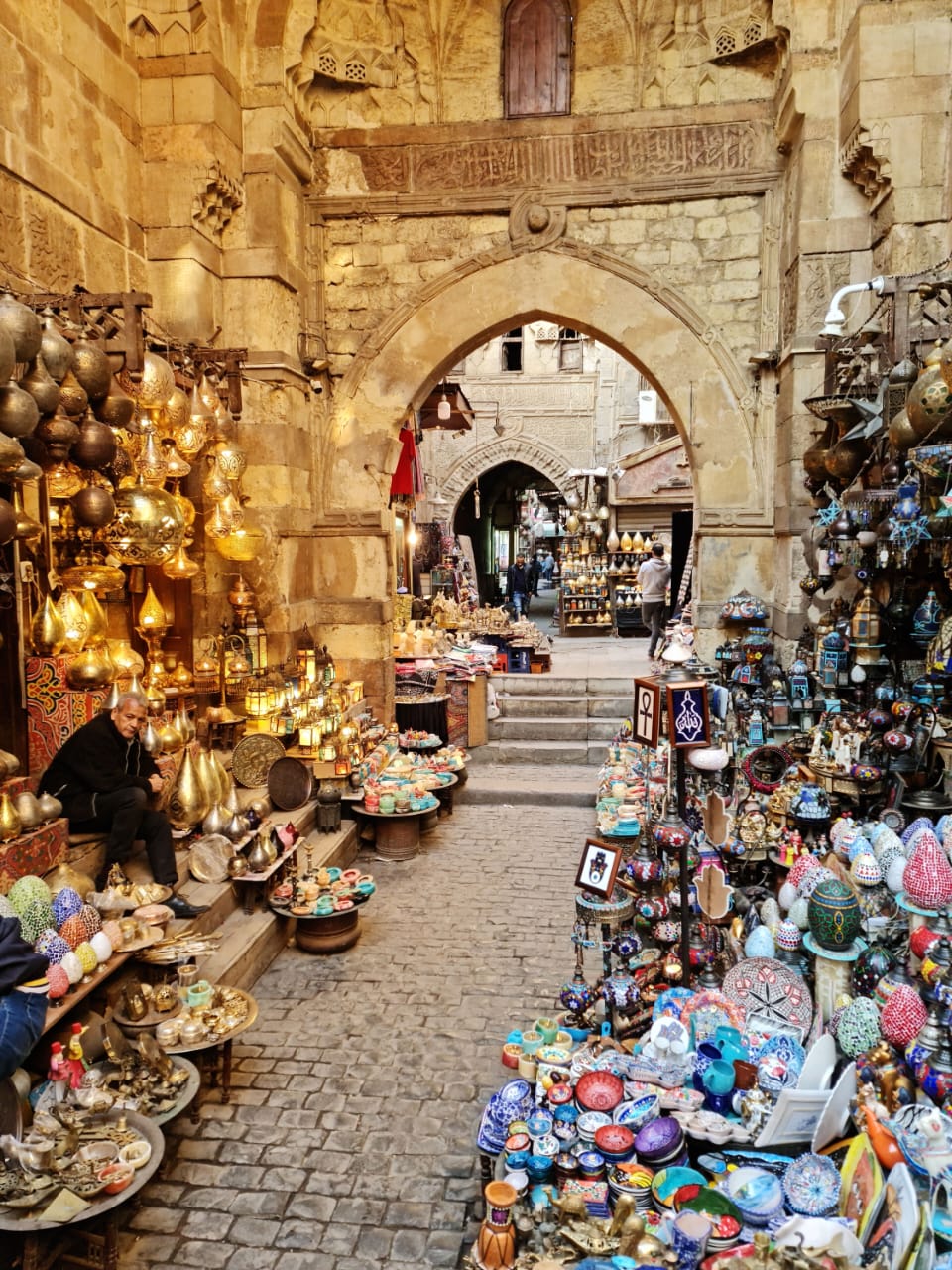 Full-Day Giza Pyramids & Khan El Khalili Tour
